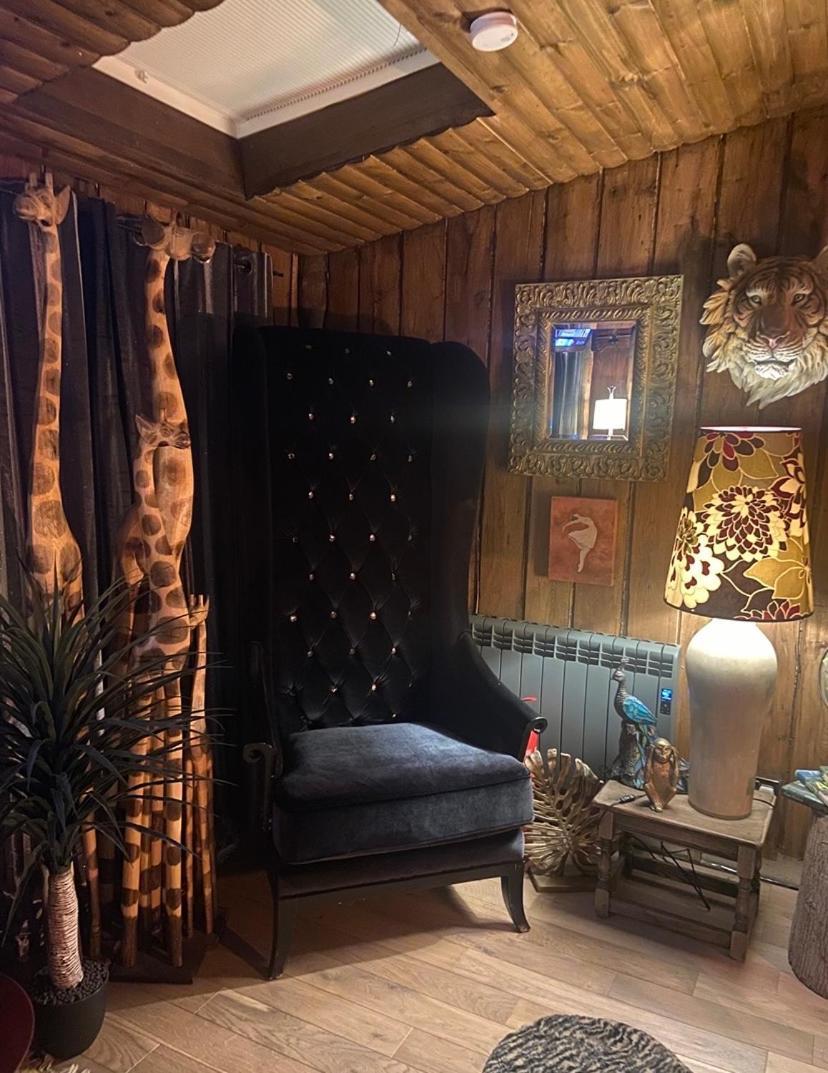 Jungle Cabin Martin Mill Luaran gambar